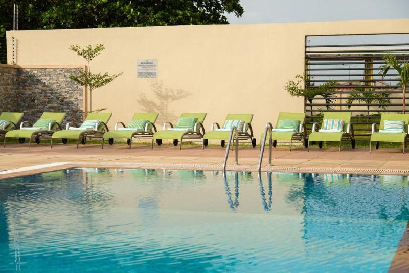 Protea Hotel By Marriott Benin City Select Emotan Экстерьер фото